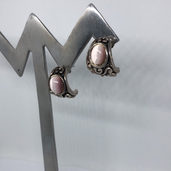 𝅺Antique silver tone small half hoop cat’s eye earrings cabachon vintage. - Picture 2 of 7